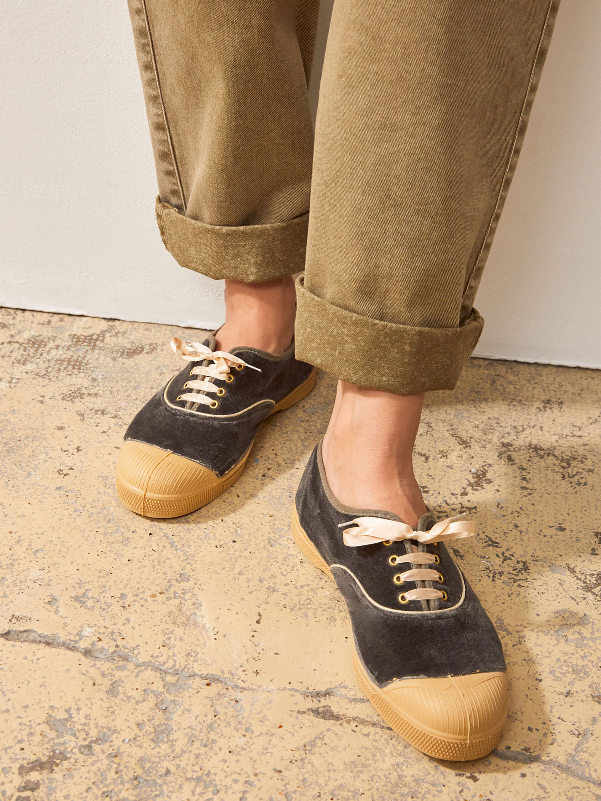 WOMAN VELVET LACE-UP TENNIS -  Grey twill , Tennis & Shoes Bensimon