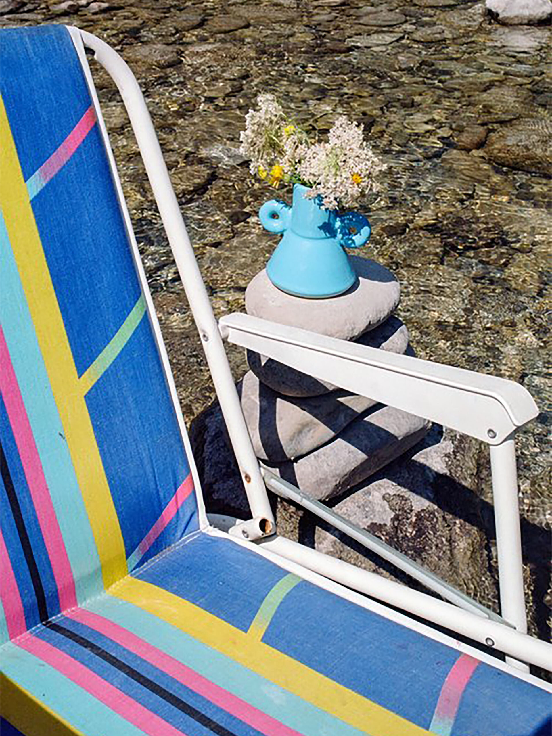 TINY VASE BLEU - LOLA MAYERAS -  Light blue , Home design Bensimon