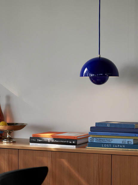Suspension flowerpot vp1 - &Tradition -  Cobalt , Home design Bensimon