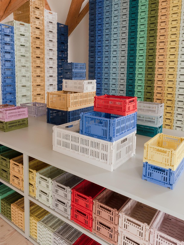 PANIER COLOUR CRATE S POLYPROPYLENE RECYCLE BLEU CIEL - Hay -  Sky , Home design Bensimon