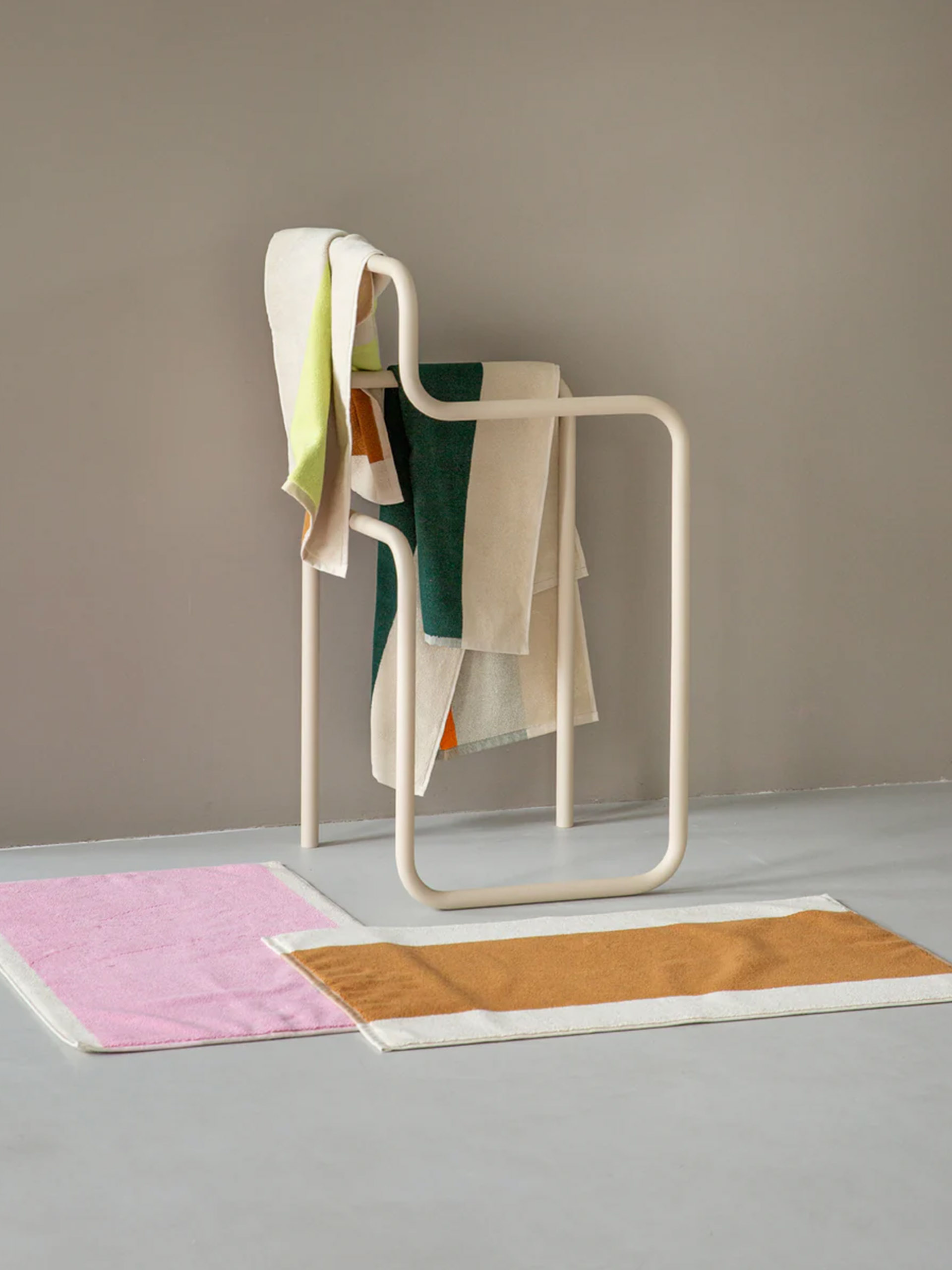 SERVIETTE 50x100 - SUITE 702 -  Green , Home design Bensimon